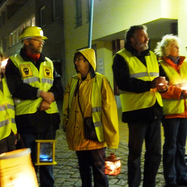 07.November 2011 0002.JPG - Mahnwache in Bredstedt am 7.11.2011 einen Abend bevor der Vermittlungsausschuss über das CCS Gesetz tagt